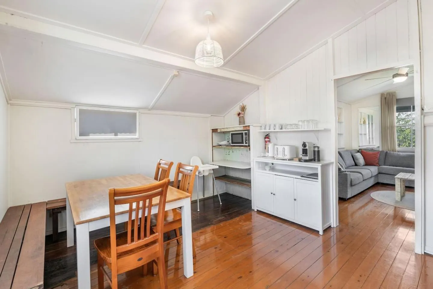 펜션 Cosy Queensland Charm - A Family, Friendly Cottage 우란간
